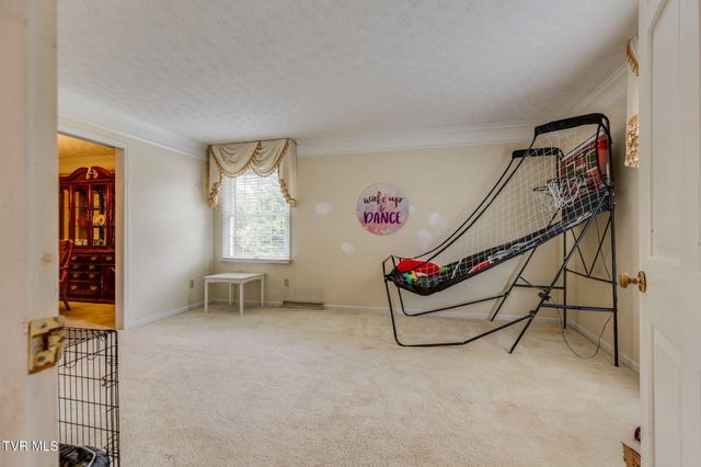 1201 Meadow Lane, Kingsport, TN 37663