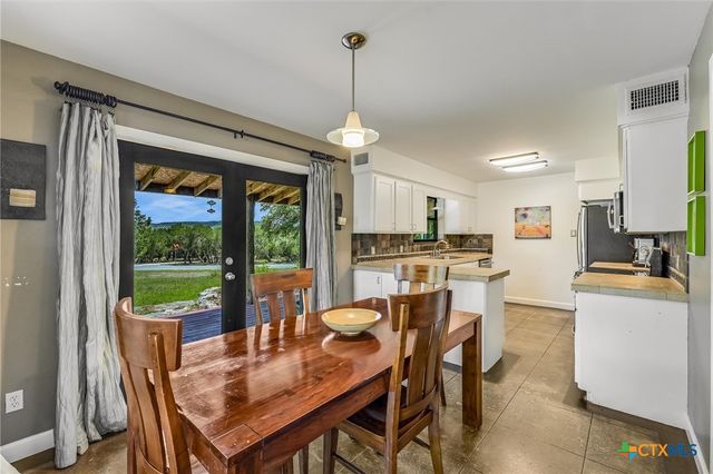 101 Chapparal Drive, Wimberley, TX 78676