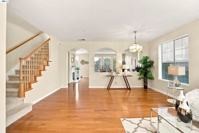 188 Black Mountain Circle, Fremont, CA 94536