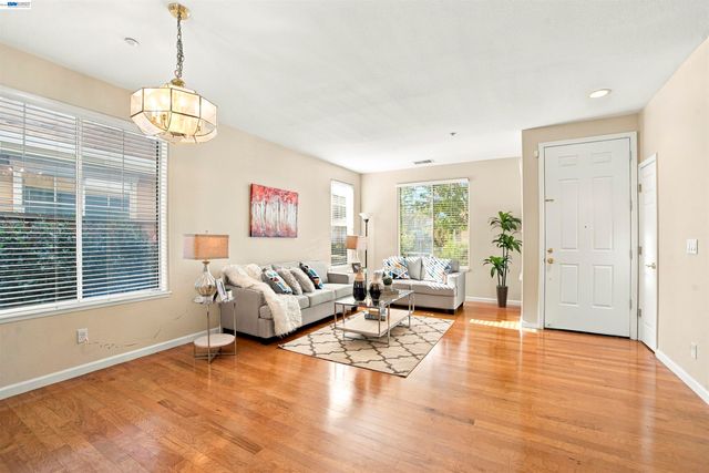 188 Black Mountain Circle, Fremont, CA 94536