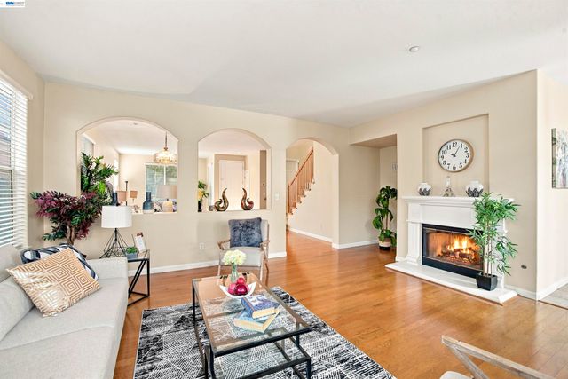 188 Black Mountain Circle, Fremont, CA 94536