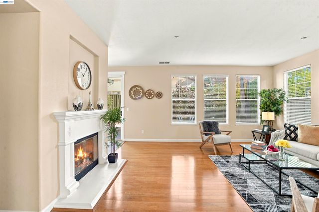188 Black Mountain Circle, Fremont, CA 94536