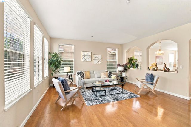188 Black Mountain Circle, Fremont, CA 94536