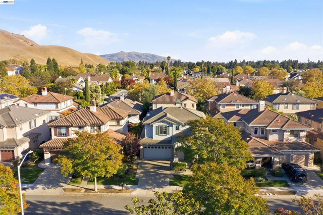 188 Black Mountain Circle, Fremont, CA 94536