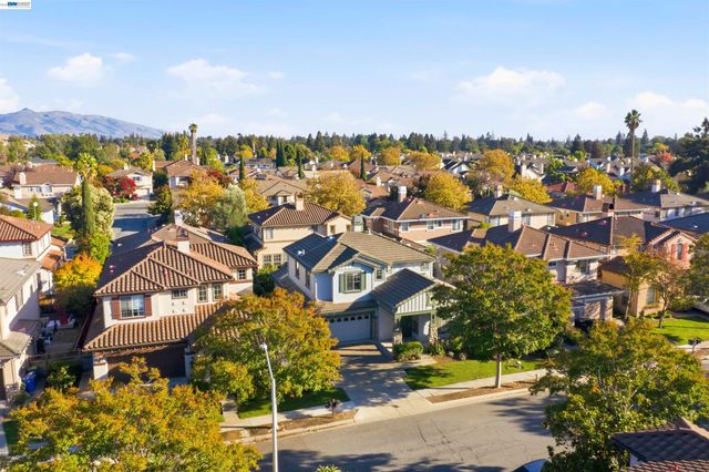 188 Black Mountain Circle, Fremont, CA 94536