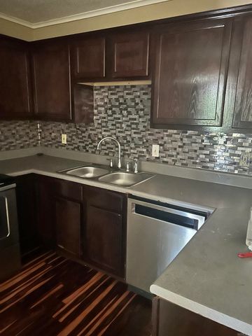 6109 Shady Brook Drive, Little Rock, AR 72204