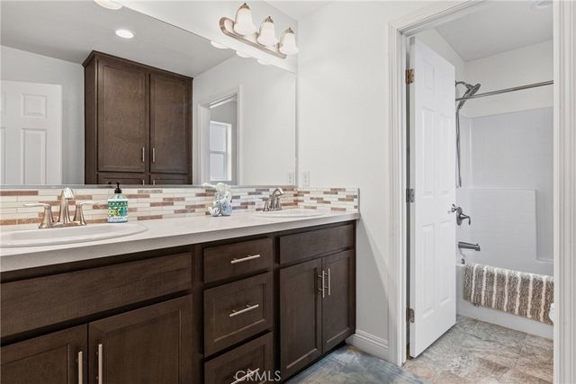 301 Ninos Drive, Guadalupe, CA 93434