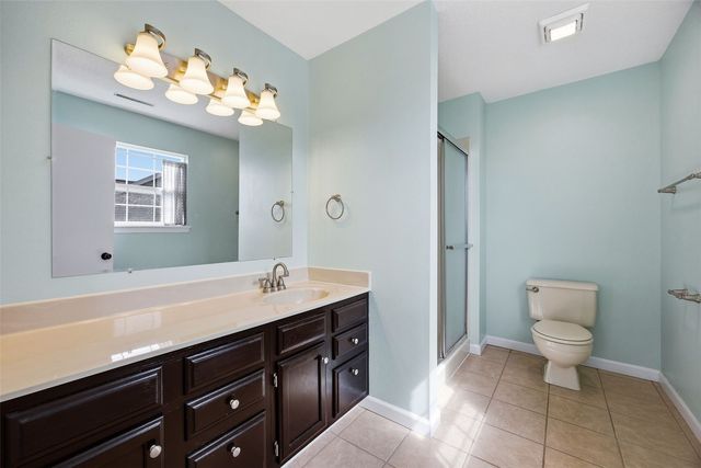 3260 Willowridge Drive D, Marion, IA 52302