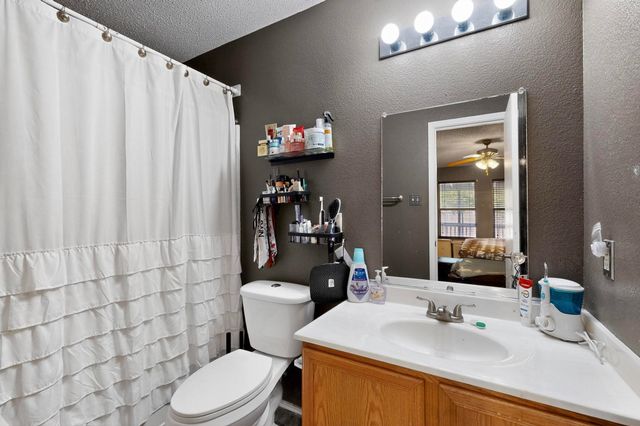 6716 Waterhill Lane, Fort Worth, TX 76179