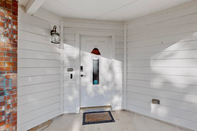 6716 Waterhill Lane, Fort Worth, TX 76179