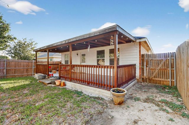 6716 Waterhill Lane, Fort Worth, TX 76179