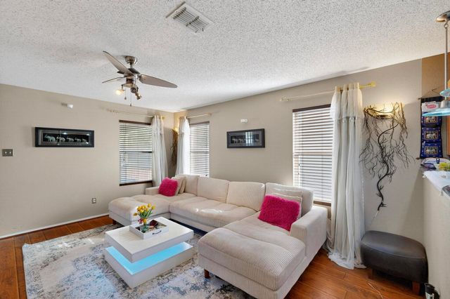 6716 Waterhill Lane, Fort Worth, TX 76179