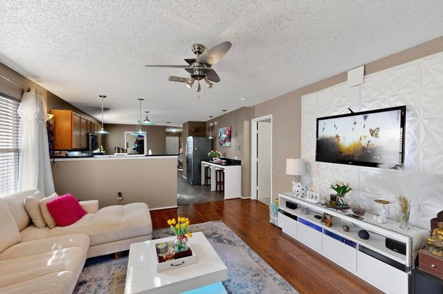 6716 Waterhill Lane, Fort Worth, TX 76179