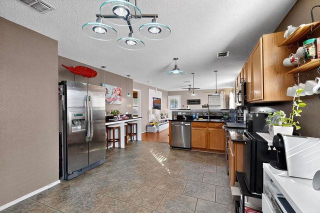 6716 Waterhill Lane, Fort Worth, TX 76179