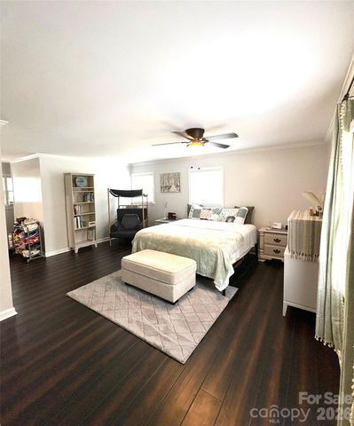 109 Churchill Road, Dallas, NC 28034