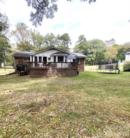 109 Churchill Road, Dallas, NC 28034