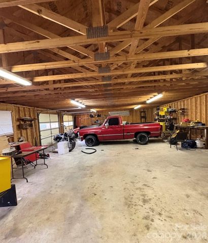 109 Churchill Road, Dallas, NC 28034