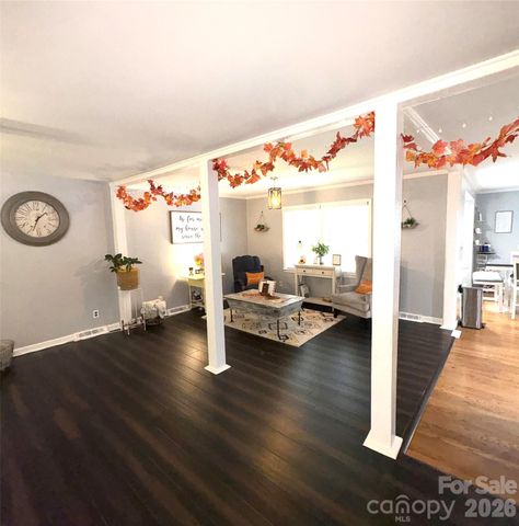 109 Churchill Road, Dallas, NC 28034