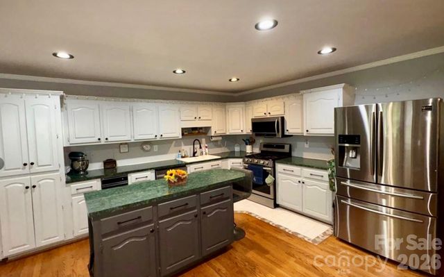 109 Churchill Road, Dallas, NC 28034