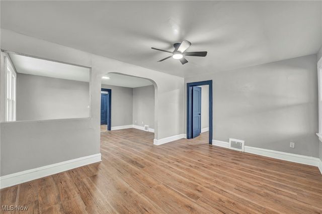 1304 W 73rd Street, Cleveland, OH 44102