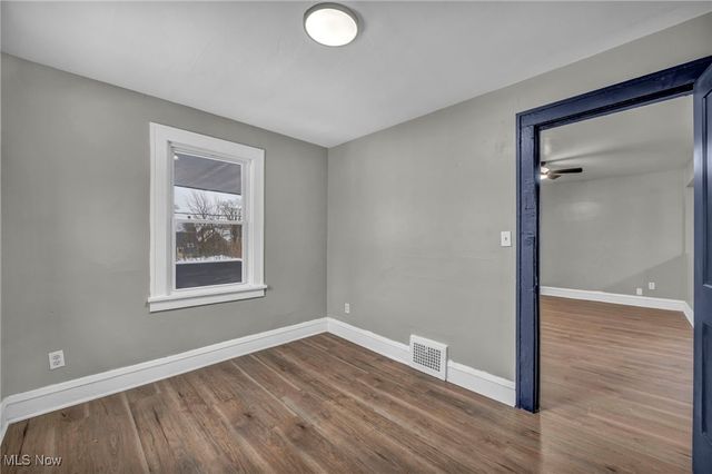 1304 W 73rd Street, Cleveland, OH 44102