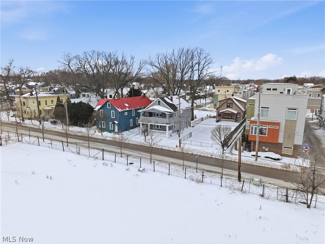 1304 W 73rd Street, Cleveland, OH 44102