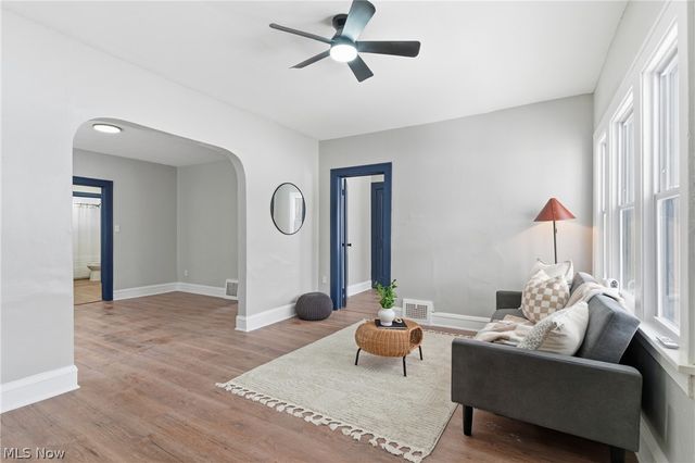 1304 W 73rd Street, Cleveland, OH 44102