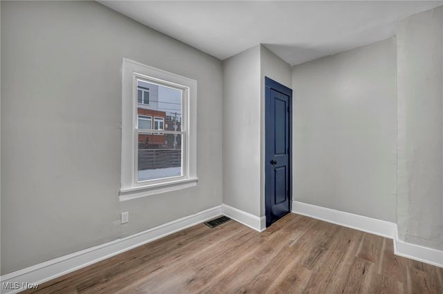 1304 W 73rd Street, Cleveland, OH 44102