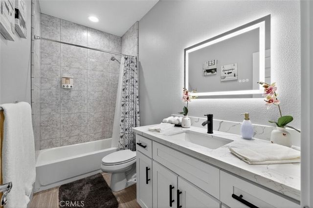 2120 W Nicola Road, Palm Springs, CA 92262