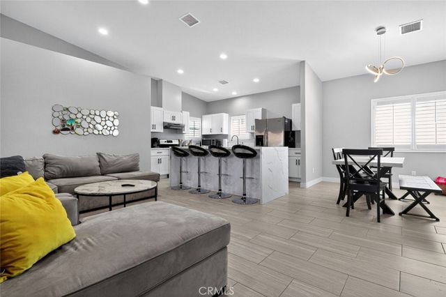 2120 W Nicola Road, Palm Springs, CA 92262