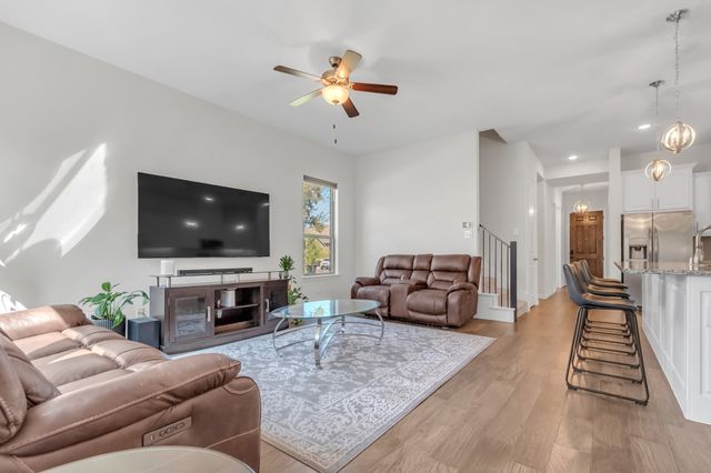 4524 Meadow Hawk Drive, Arlington, TX 76005
