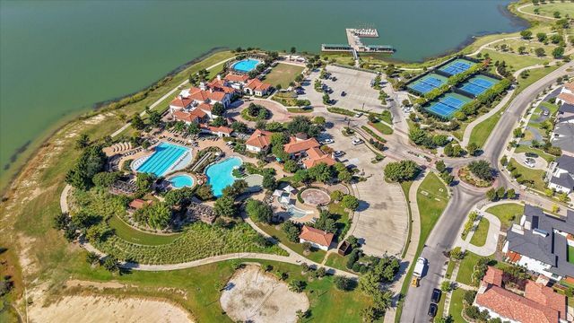 4524 Meadow Hawk Drive, Arlington, TX 76005