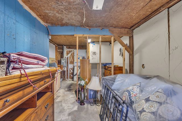 2318 Neches Street, Granbury, TX 76048