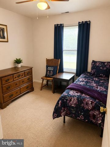 1553 BREAKERS DR, Manahawkin, NJ 08050
