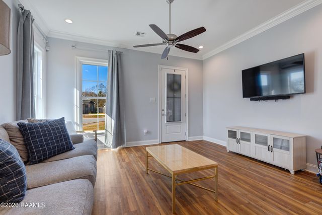 115 Grays Landing Lane, Lafayette, LA 70508