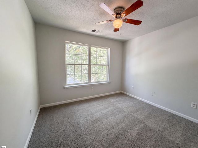 9 Bluff Ridge Court, Greenville, SC 29617