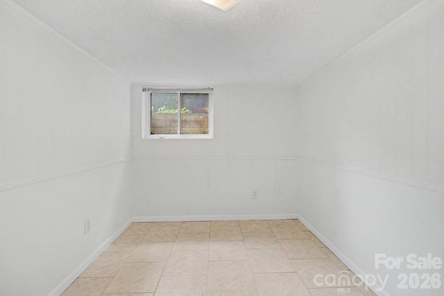 22 Mayfair Drive, Candler, NC 28715