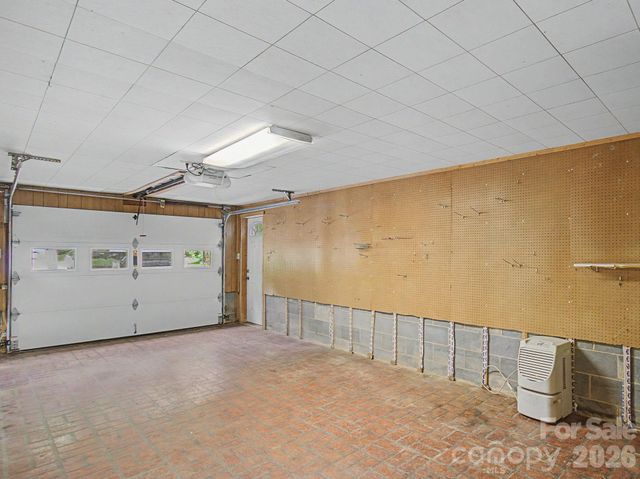 22 Mayfair Drive, Candler, NC 28715