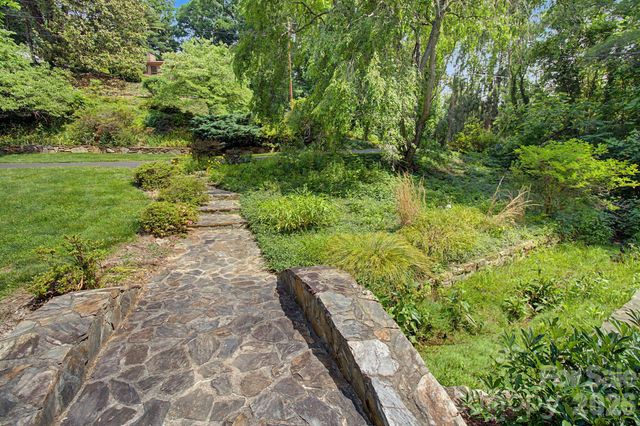 22 Mayfair Drive, Candler, NC 28715