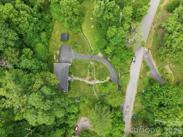 22 Mayfair Drive, Candler, NC 28715