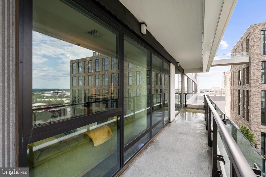 1650 SILVER HILL DR #1206, Mclean, VA 22102
