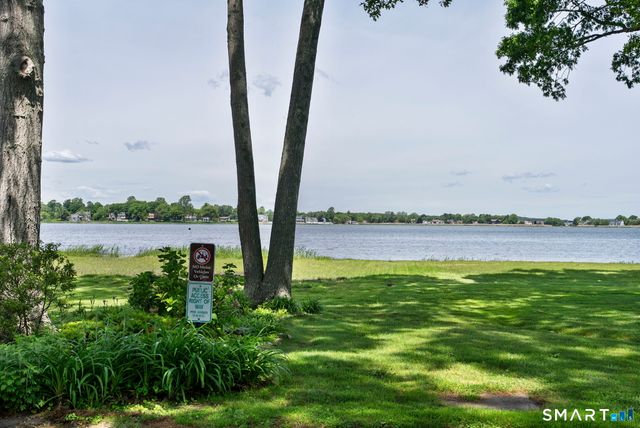 86 Fenwood Drive, Old Saybrook, CT 06475