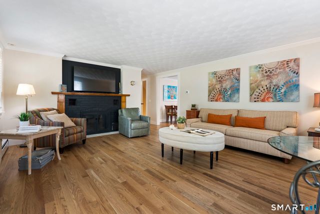86 Fenwood Drive, Old Saybrook, CT 06475