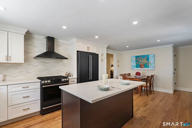 86 Fenwood Drive, Old Saybrook, CT 06475