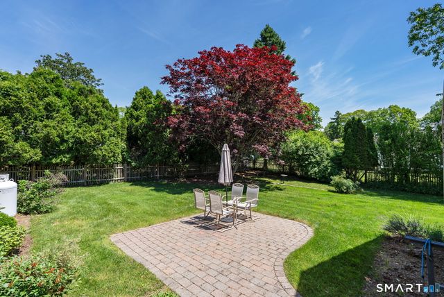 86 Fenwood Drive, Old Saybrook, CT 06475