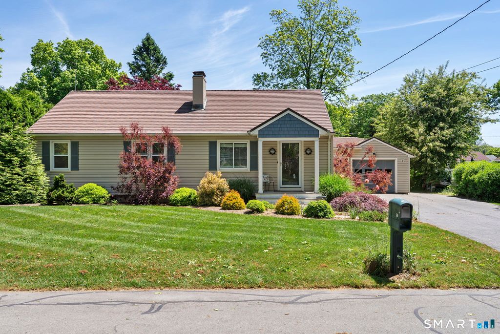 86 Fenwood Drive, Old Saybrook, CT 06475