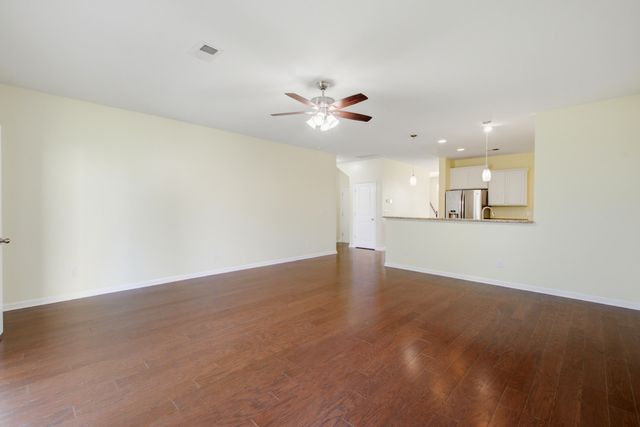 128 Carolina Wren Avenue, Moncks Corner, SC 29461