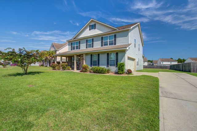 128 Carolina Wren Avenue, Moncks Corner, SC 29461