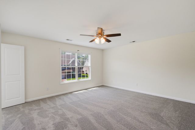 128 Carolina Wren Avenue, Moncks Corner, SC 29461