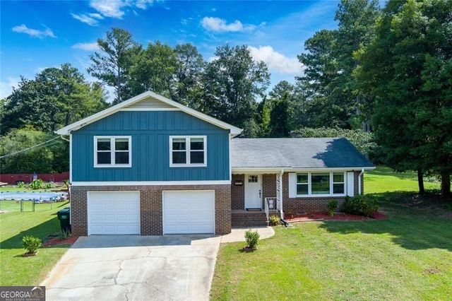 5800 Cedar Lane SW, Mableton, GA 30126